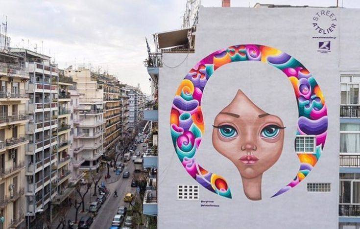 Το εντυπωσιακό γκράφιτι στη Θεσσαλονίκη που είναι το&#8230; πορτρέτο της