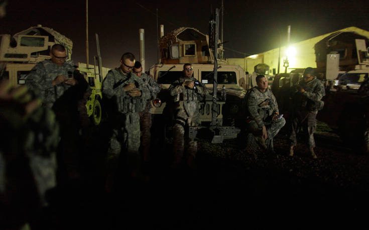 Νέα ένταση στη Μέση Ανατολή: Τουλάχιστον 1 πύραυλος έπεσε κοντά σε βάση Αμερικανών στο Ιράκ