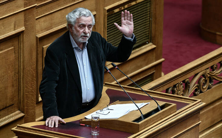 Δρίτσας: Στο συνέδριο του ΣΥΡΙΖΑ θα αποφασίσουμε για το όνομα του κόμματος