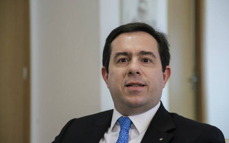 Μηταράκης: Οι διοικητές των δομών φιλοξενίας θα δίνουν αναφορά κατευθείαν στην ελληνική Πολιτεία