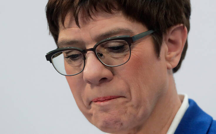 Παραιτείται από την ηγεσία του CDU η Άνεγκρετ Κραμπ-Καρενμπάουερ