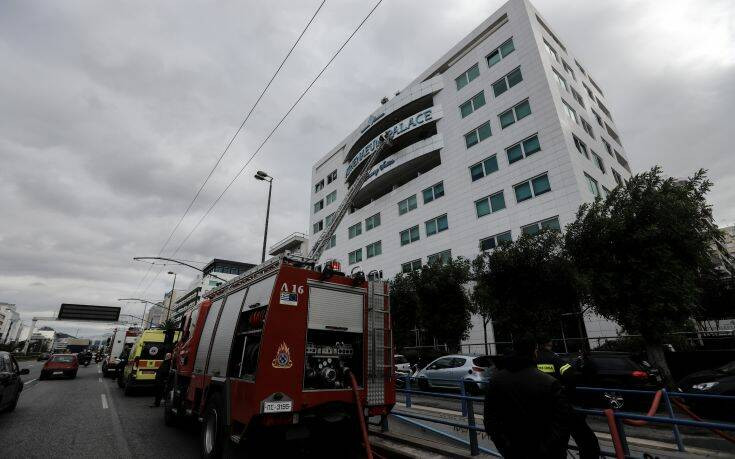 Τέσσερις κατηγορούμενοι για τη φωτιά στο ξενοδοχείο στη Συγγρού