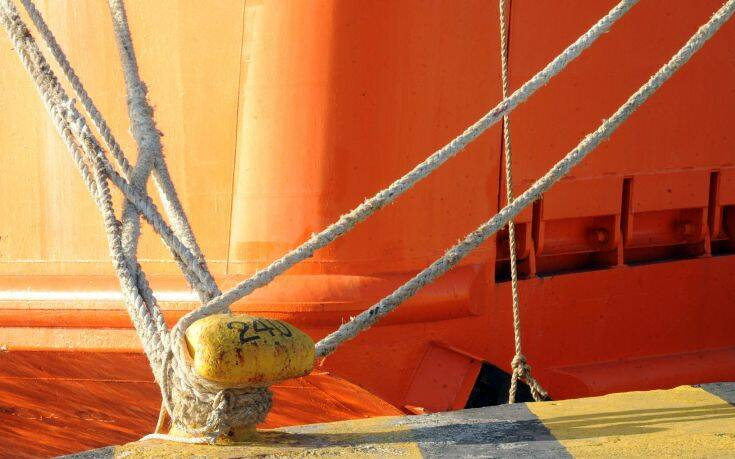 «Παράνομη» έκρινε το Πρωτοδικείο Πειραιά την απεργία στα πλοία &#8211; Αμετακίνητοι οι ναυτεργάτες
