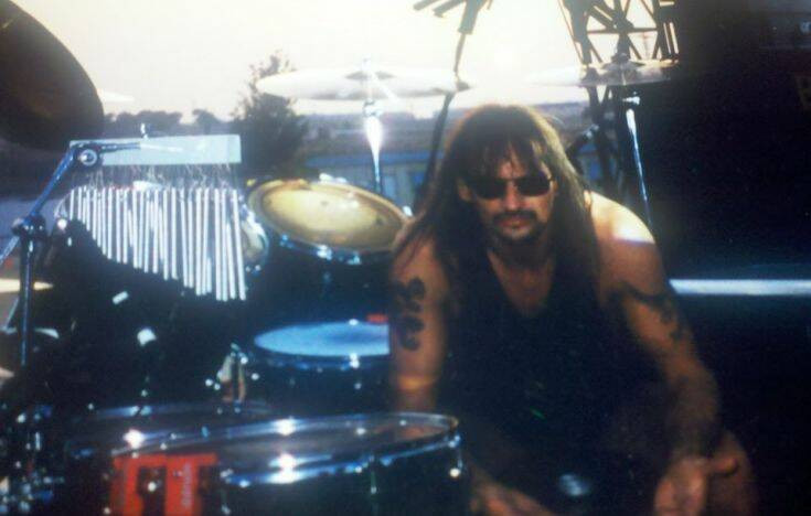 Αυτοκτονία ο θάνατος του πρώην drummer των Manowar, Scott Columbus – Η αποκάλυψη της κόρης του για την κατάθλιψη