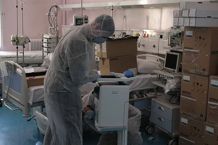 Κορονοϊός: Ελπιδοφόρα τα πρώτα αποτελέσματα από τη χρήση Κολχικίνης σε 60 Έλληνες ασθενείς