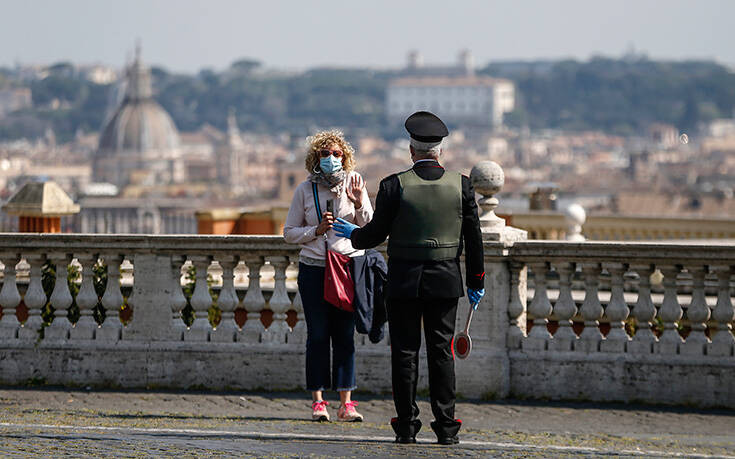 Κορονοϊός: Πρόστιμο 400 ευρώ σε 60χρονη στη Ρώμη επειδή έβγαλε βόλτα τη&#8230; χελώνα της