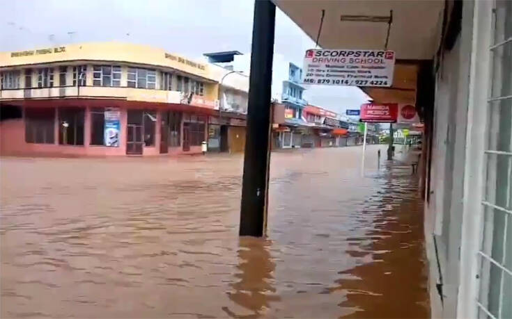 Κορονοϊός και κυκλώνας στα Φίτζι: Σοβαρές ζημιές και τραυματισμοί