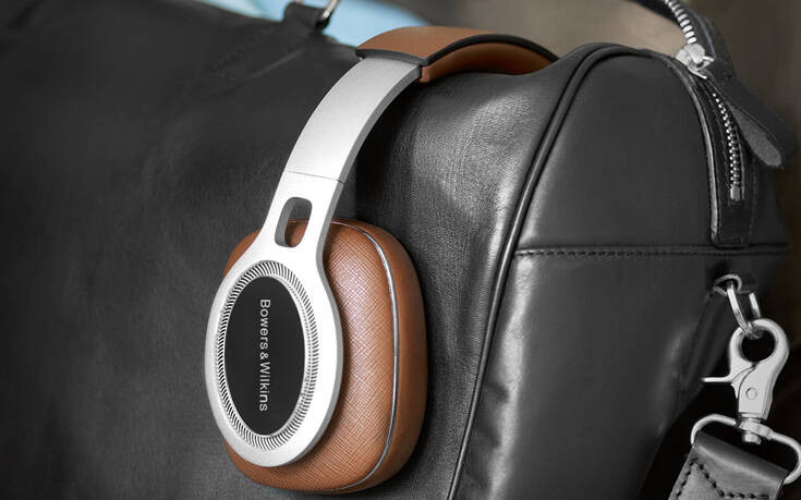 Τα πανάκριβα ακουστικά που δεν σταμάτησαν να κλέβουν καρδιές