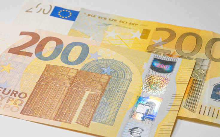 Παρήγγειλε φαγητό, πλήρωσε με πλαστό χαρτονόμισμα των 200 ευρώ και τον «τσάκωσαν»