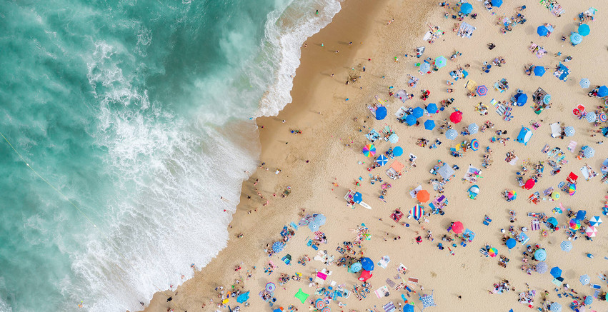 Η ανθρωπότητα δεν πήγαινε ποτέ για μπάνιο: Πότε ανακαλύφθηκε η παραλία