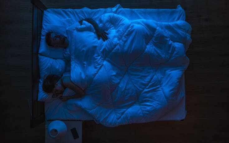 Ο ύπνος στο ίδιο κρεβάτι βοηθά τα ζευγάρια &#8211; Εμβαθύνουν τη σχέση τους και βλέπουν περισσότερα όνειρα