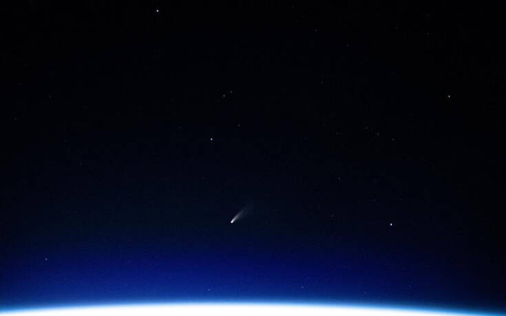 Μαγεία στον ουρανό: Έτσι είδαν στη Γη τον νέο κομήτη NEOWISE