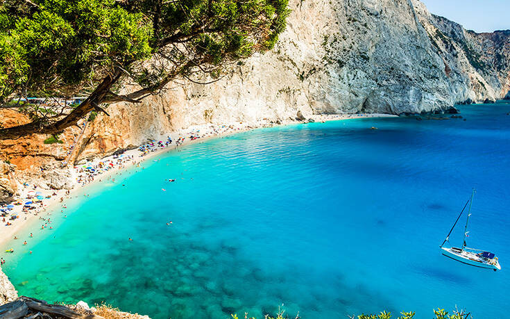 Conde Nast Traveller: Τρεις ελληνικές παραλίες ανάμεσα στις καλύτερες της Ευρώπης
