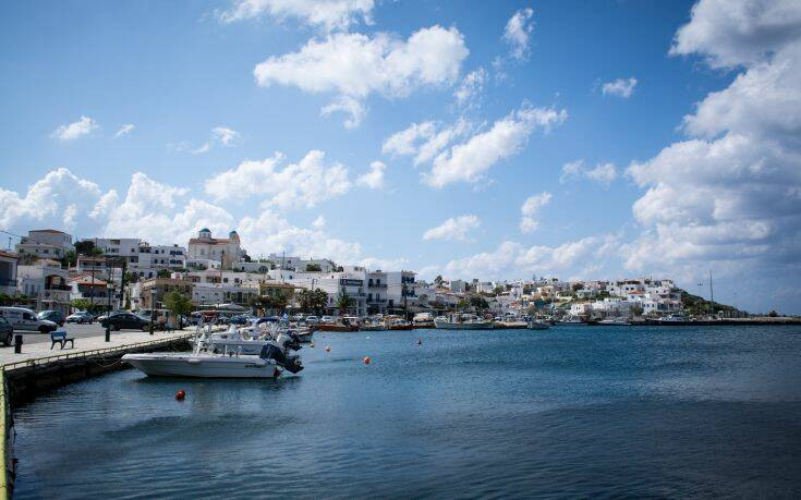 Daily Telegraph: Η Άνδρος στα πέντε πιο ονειρικά ταξίδια στην Ελλάδα