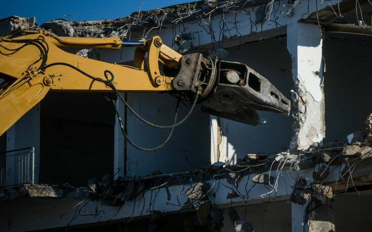 Κατάθεση εγγράφων για κατεδάφιση αυθαιρέτων κτιρίων στο Ελληνικό ζητά ο ΣΥΡΙΖΑ