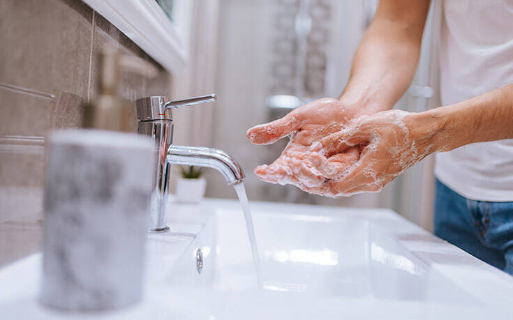 Πλύσιμο χεριών: Μετά από ποιες δραστηριότητες πρέπει να γίνεται – Ο σωστός τρόπος