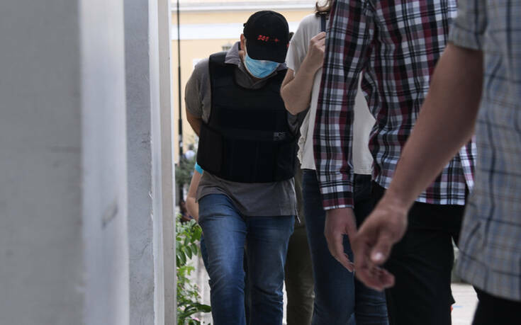 «Ψευτογιατρός»: Σήμερα η πρόταση του εισαγγελέα