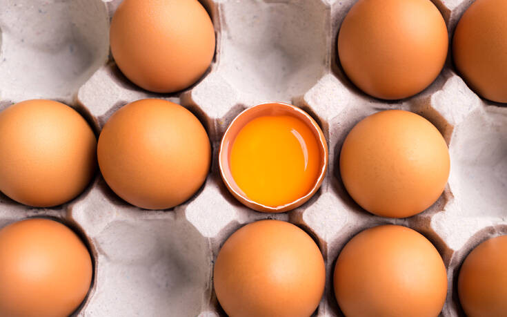 Δύο έξυπνα κόλπα για να δείτε αν τα αβγά σας είναι φρέσκα