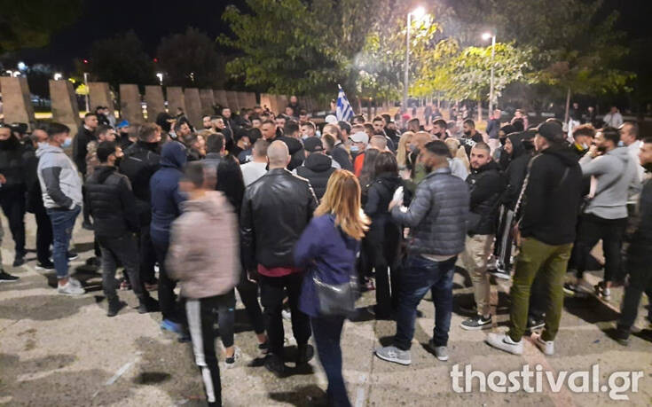 Θεσσαλονίκη: 13 πρόστιμα των 150 ευρώ σε διαδηλωτές για τη συγκέντρωση κατά του lockdown
