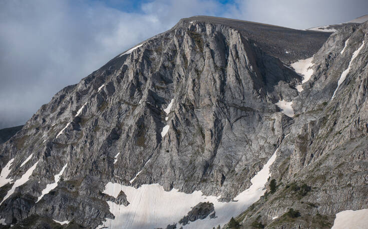 Τρίτη μέρα αγωνίας για τον αγνοούμενο 35χρονο ορειβάτη στον Όλυμπο