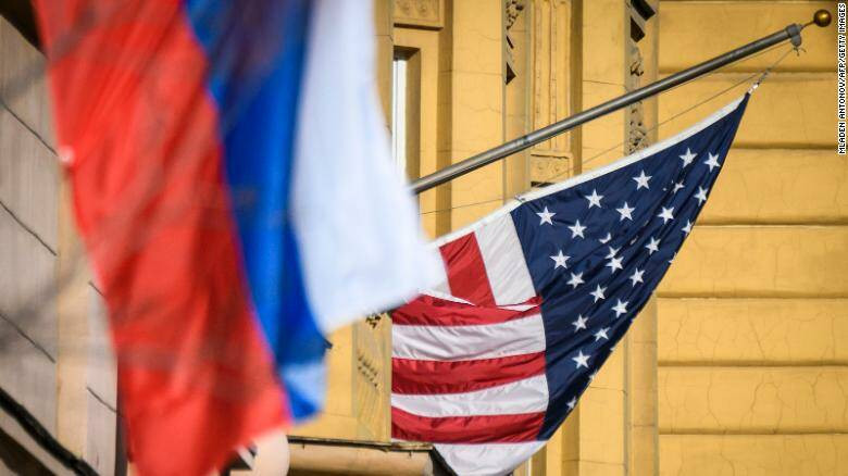Οι ΗΠΑ παύουν τη λειτουργία δύο προξενείων τους στη Ρωσία για λόγους ασφαλείας
