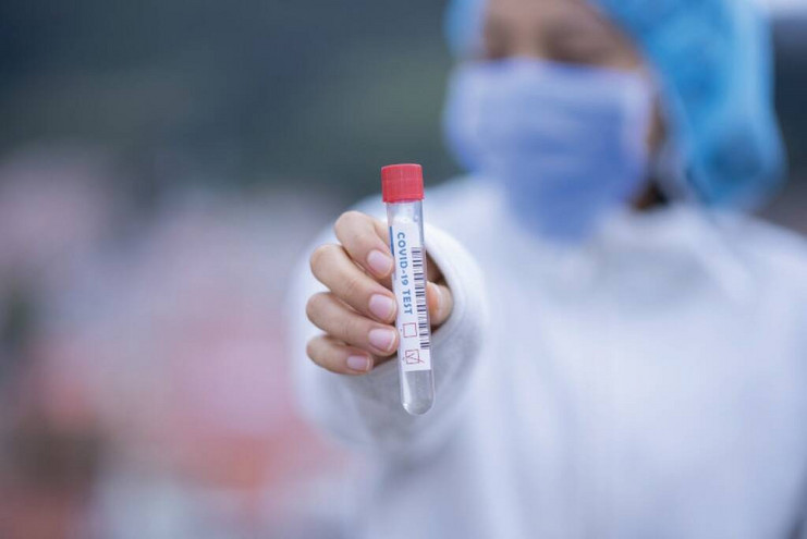 Κορονοϊός: Τεστ αίματος θα δείχνει στο μέλλον πόσο αποτελεσματικό θα είναι ένα εμβόλιο