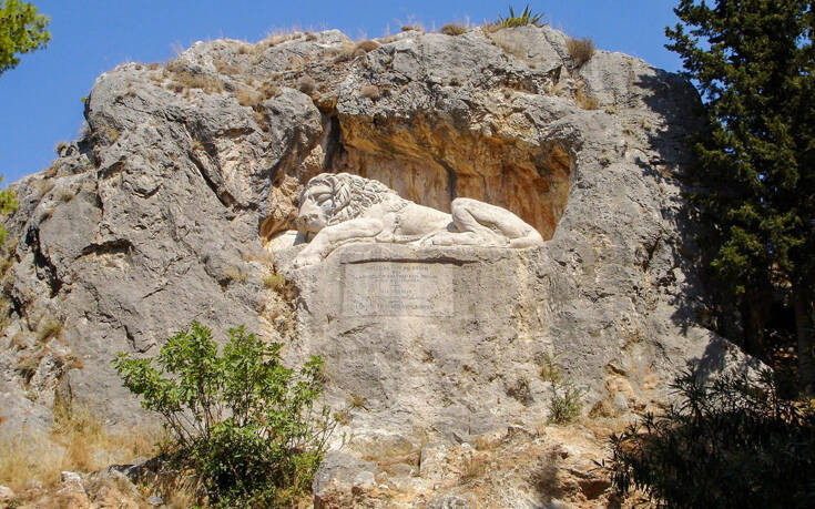 Το μνημείο στο Ναύπλιο που τιμά τα θύματα της πανδημίας τα τελευταία 180 χρόνια