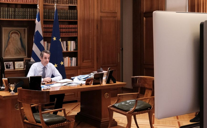 Επικοινωνία Μητσοτάκη με τον νέο πρωθυπουργό της Ρουμανίας