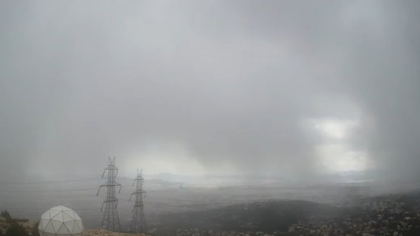 Καιρός: Βίντεο του meteo με την χιονόπτωση στο κέντρο της Αθήνας την Τετάρτη