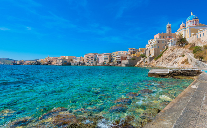 Conde Nast Traveller: Τα 23 καλύτερα ελληνικά νησιά για να επισκεφτείτε το 2021