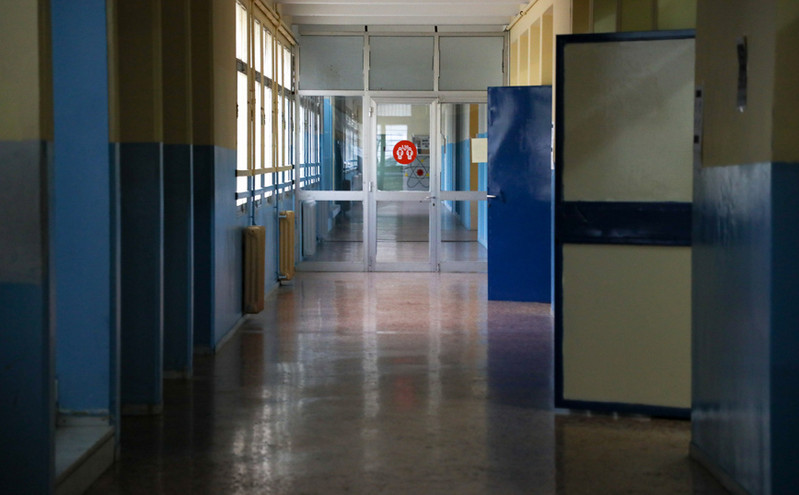 Βόλος: Συνελήφθη μαθητής έξω από σχολείο &#8211; Τον χρησιμοποιούσαν σαν «βαποράκι»