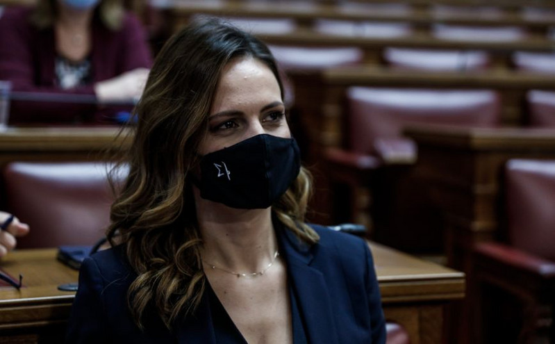 Αχτσιόγλου: Το ασφαλιστικό σχέδιο της ΝΔ μεταθέτει τον κίνδυνο των κεφαλαιαγορών στους εργαζόμενους και τους συνταξιούχους