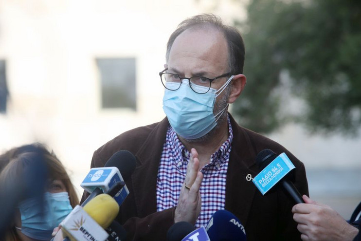 Θεσσαλονίκη: Διεγράφη ο Τσαβλής για τους εμβολιασμούς εκτός λίστας