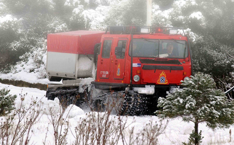 Επιχείρηση απεγκλωβισμού 5 εκδρομέων από το χιόνι, στο Ανατολικό Ζαγόρι