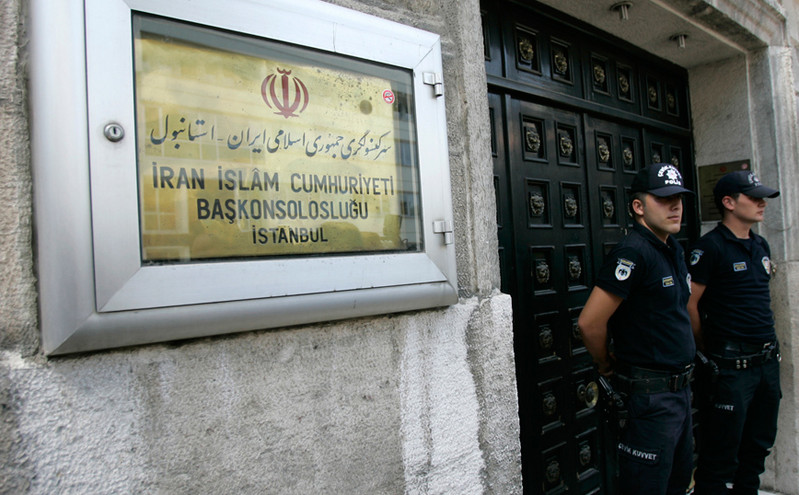 Ιρανός συνελήφθη στην Τουρκία για τον φόνο αντιφρονούντα – Δεν επιβεβαιώνεται ότι είναι προξενικός υπάλληλος