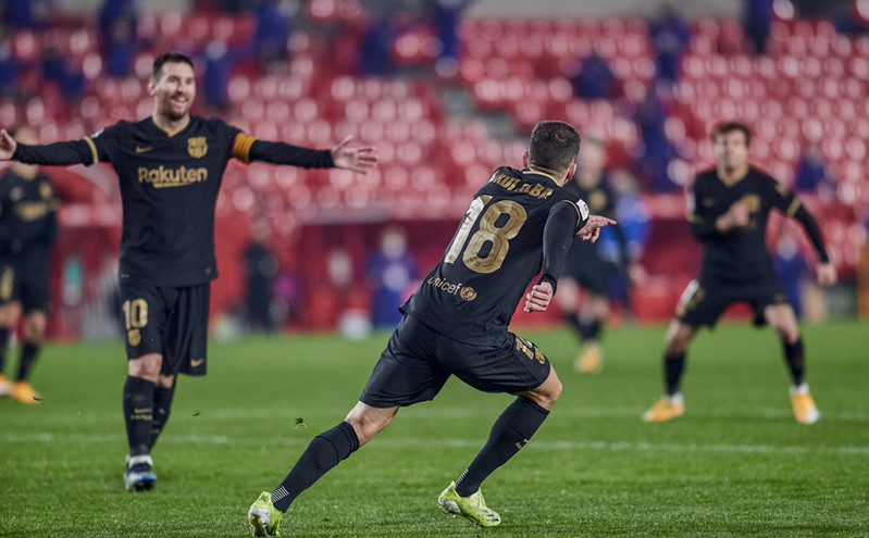 Copa Del Rey: Τρελό ματς στη Γρανάδα και πρόκριση για την Μπαρτσελόνα με 3-5