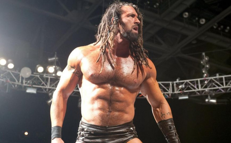 Πρώην παλαιστής του WWE ανακοίνωσε ότι προχώρησε σε αλλαγή φύλου