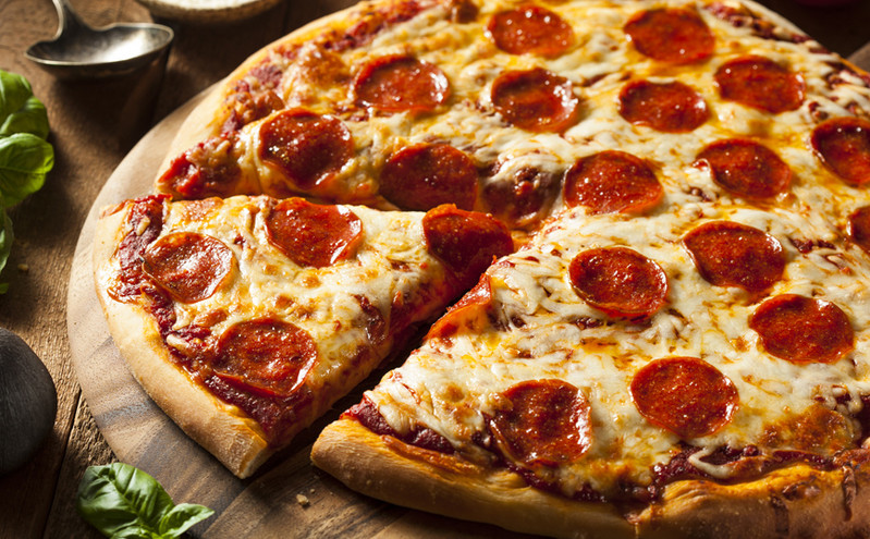 Ιταλική πίτσα με πεπερόνι