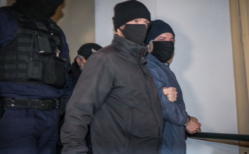 Δημήτρης Λιγνάδης: Οδηγείται στις φυλακές της Τρίπολης