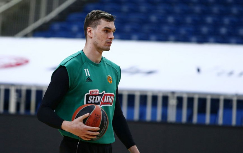 Χεζόνια: Βλέπω τον εαυτό μου στα πράσινα και την επόμενη χρονιά