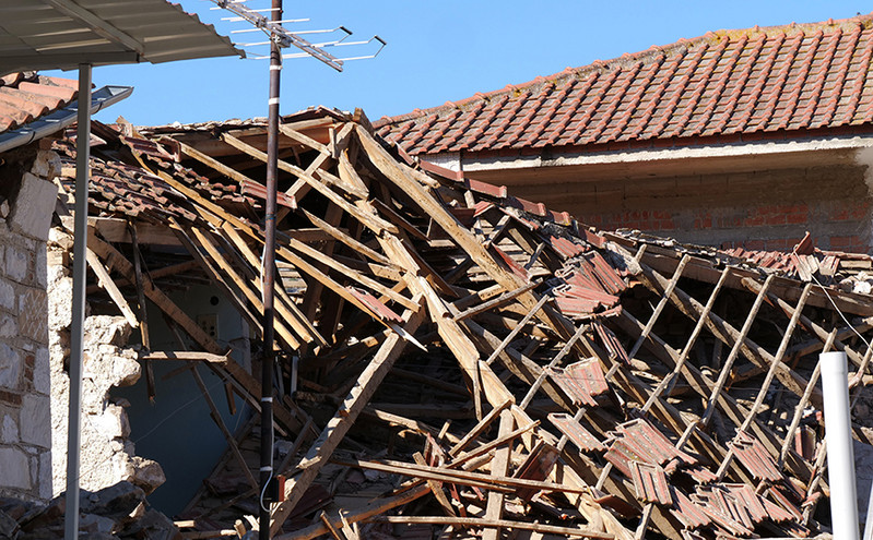Σεισμός στην Ελασσόνα: Αρχίζουν έλεγχοι στα κτίρια των περιοχών που επλήγησαν