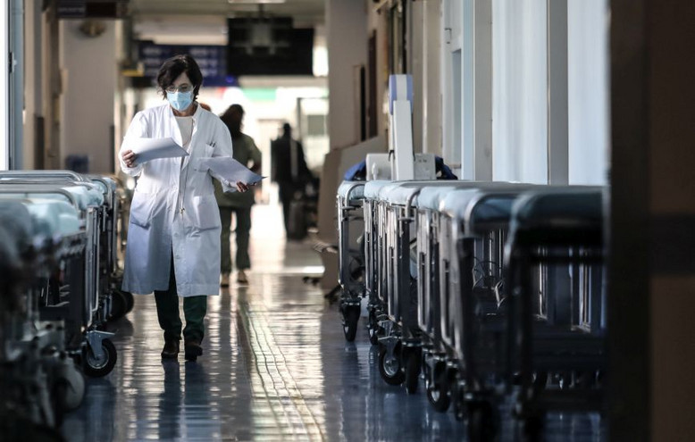 Κορονοϊός: Αρχίζει από σήμερα η επιστράτευση των ιδιωτών γιατρών &#8211; Ολόκληρο το ΦΕΚ