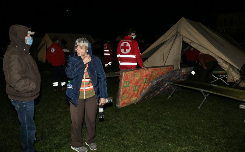 Παπαζάχος: Ένας πολύ ισχυρός μετασεισμός, σχεδόν δίδυμος, η δόνηση των 5,9 Ρίχτερ
