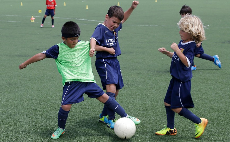 Οι Άγγλοι δίνουν 210 εκατ. ευρώ για την επιστροφή των παιδιών στο ποδόσφαιρο