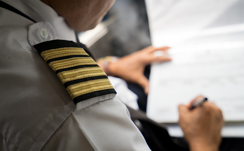 Έκτακτο επίδομα εορτών έως 400 ευρώ σε άνεργους ναυτικούς: Τα κριτήρια και οι δικαιούχοι