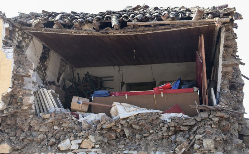 Περιφέρεια Θεσσαλίας: Εμβολιασμούς κατά προτεραιότητα ζητούν οι δήμαρχοι σεισμόπληκτων περιοχών