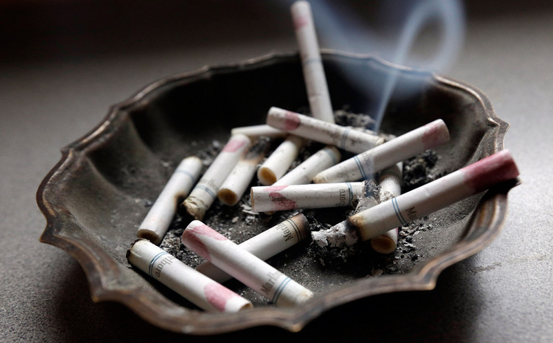 Ριζοσπαστική πρόταση να απαγορευτεί η πώληση τσιγάρων σε όσους έχουν γεννηθεί μετά το 2004