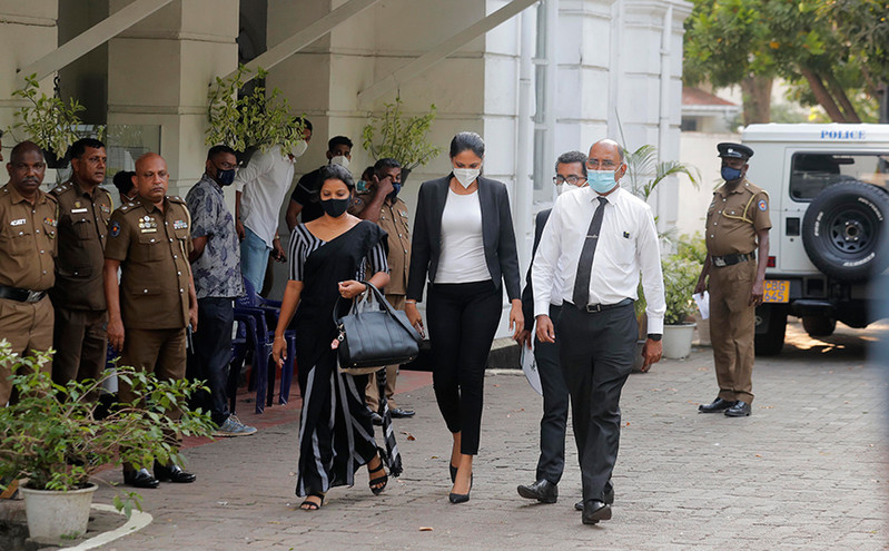 Σρι Λάνκα: Ελεύθερη αφέθηκε η μις Κόσμος μετά τον χαμό με τραυματισμό στα καλλιστεία