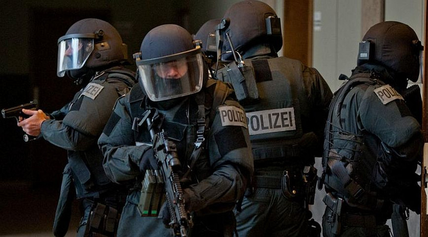 Βερολίνο: Σύλληψη ύποπτου υπεύθυνου της νεοναζιστικής «NSU 2.0»