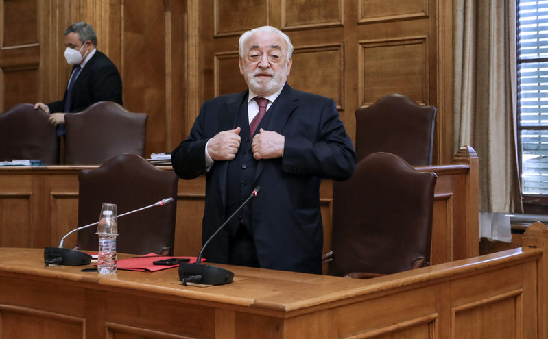 ΝΔ: Γιατί ο ΣΥΡΙΖΑ δεν προχωράει σε μηνυτήρια αναφορά εναντίον του κ. Καλογρίτσα;